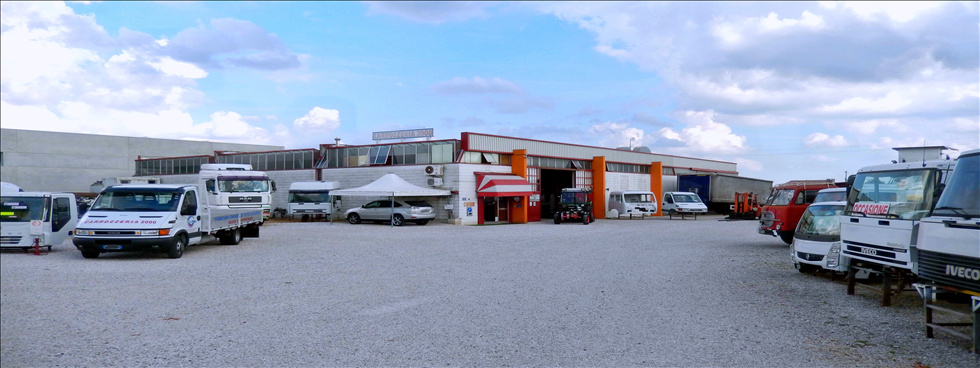Nuova Carrozzeria 2000