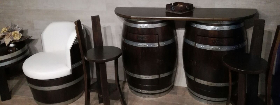 Botti briganti cesena produzione diretta di complementi da arr ... Botte tavolo con vetro