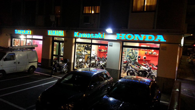 La Moto Srl Roma Concessionaria Ed Assistenza Ufficiale P