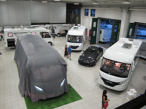 Italia Vr Vendita E Noleggio Camper Torino Druento Vendita Camper Nuovi E Usati Motorhome Subito Impresa